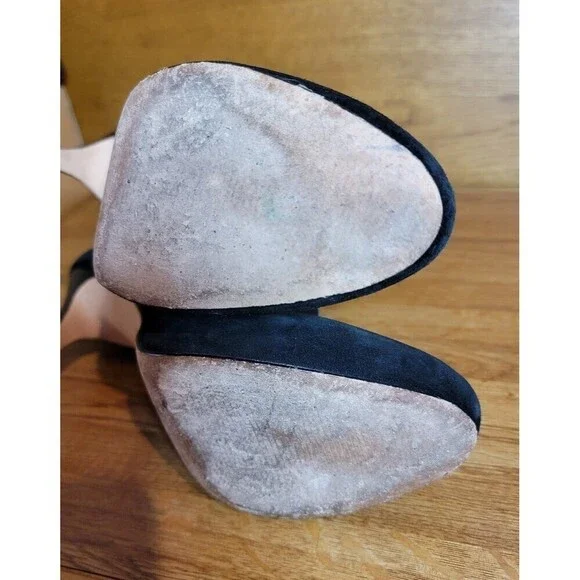 Ann Taylor Heeled Booties - Picture 10 of 11